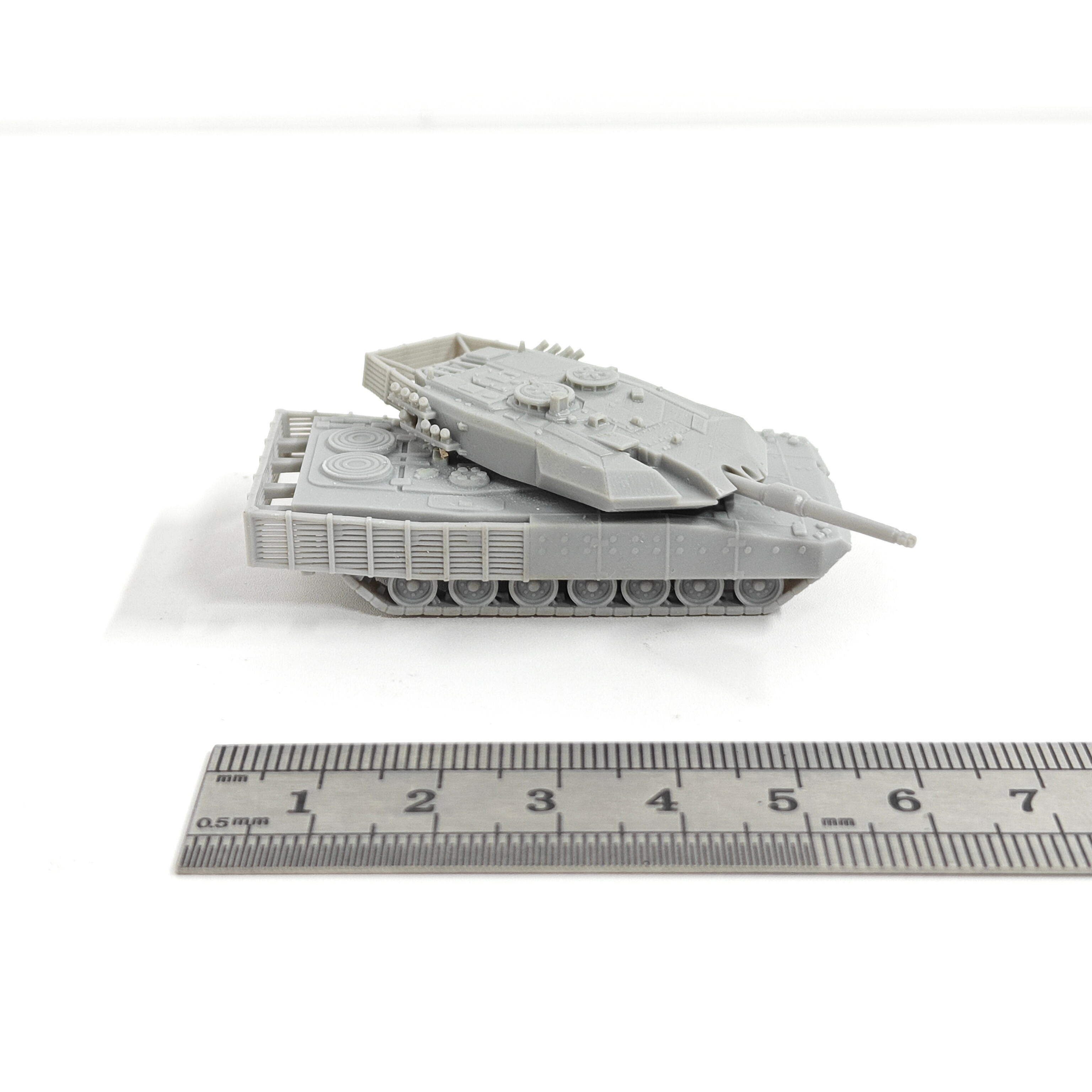 1/144 Scale Leopard Evolution  - Model Kit Ixchel บทวิจารณ์และราคา