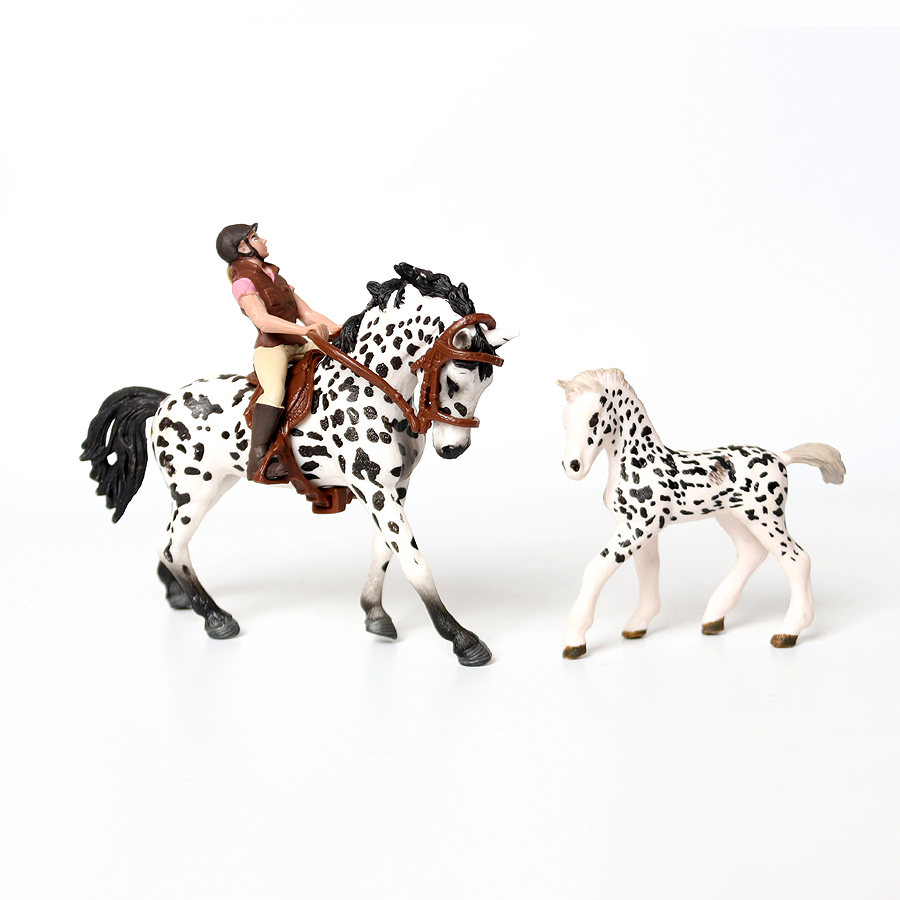 Realistic Trakehner Knabstrupp - Model Kit Girl บทวิจารณ์และราคา