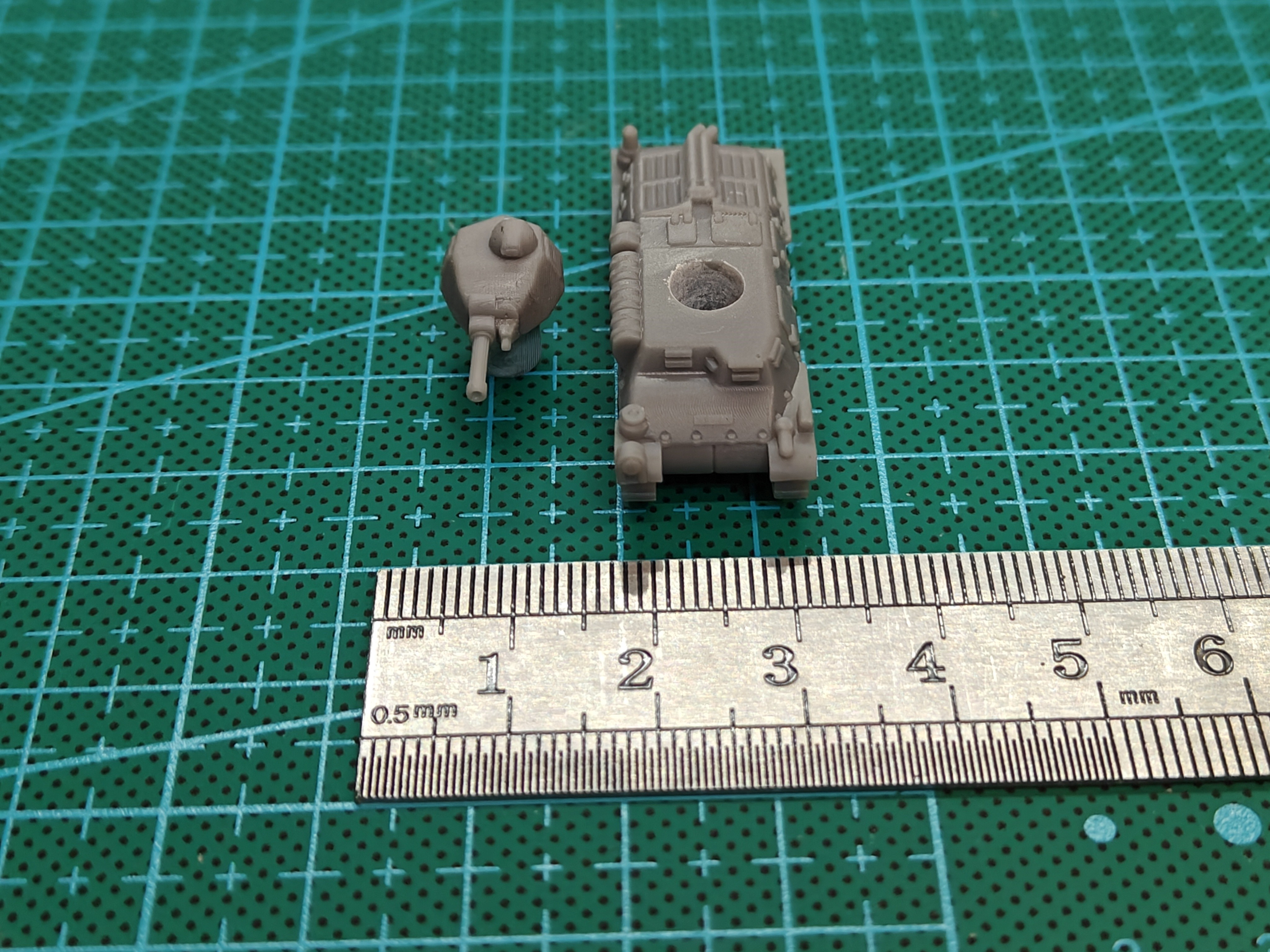 1/144 Scale Somua s35 Tank  MO - Model Kit Entry Grade บทวิจารณ์และราคา